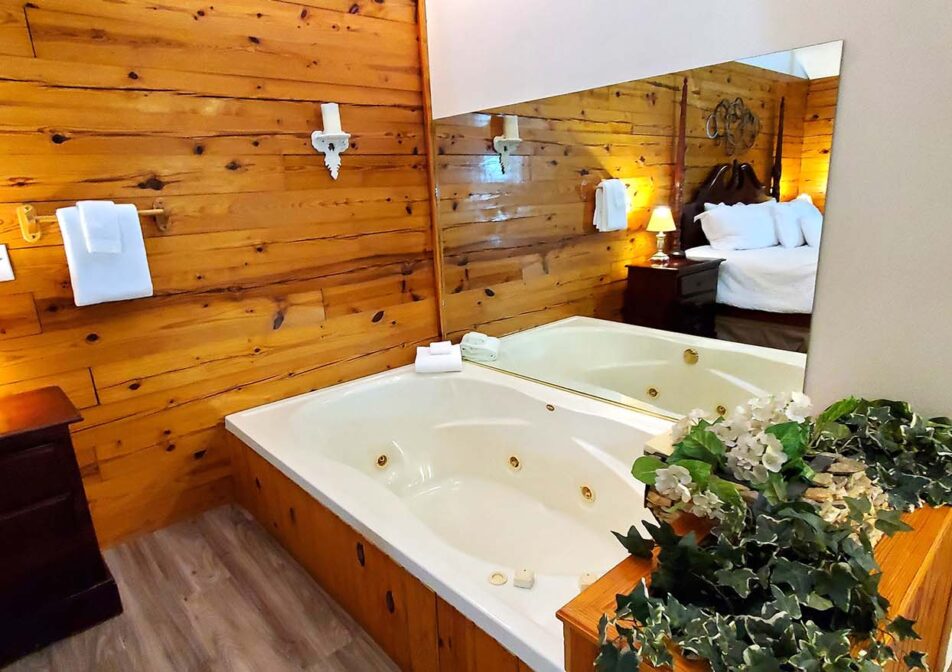 Nights in White Satin Cabin Jetted Spa Tub