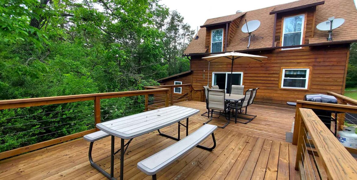 Farm House Cabin A Deck Seating