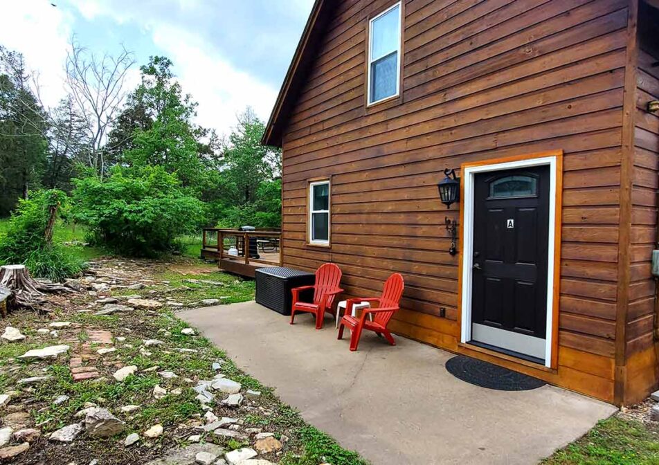 Farm House Cabin A Entrance