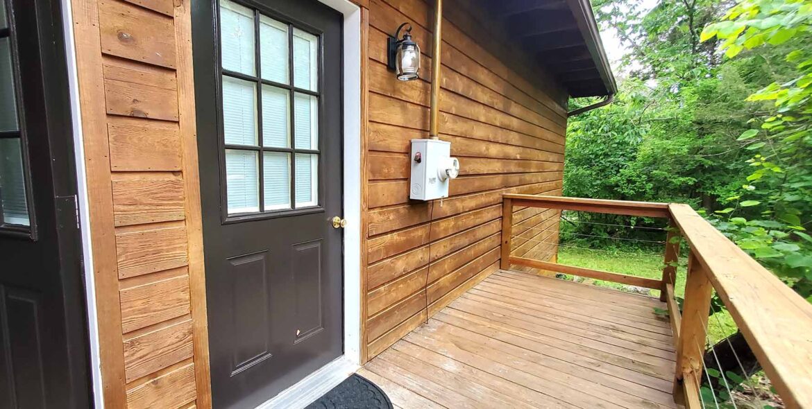 Farm House Studio C Entrance & Deck